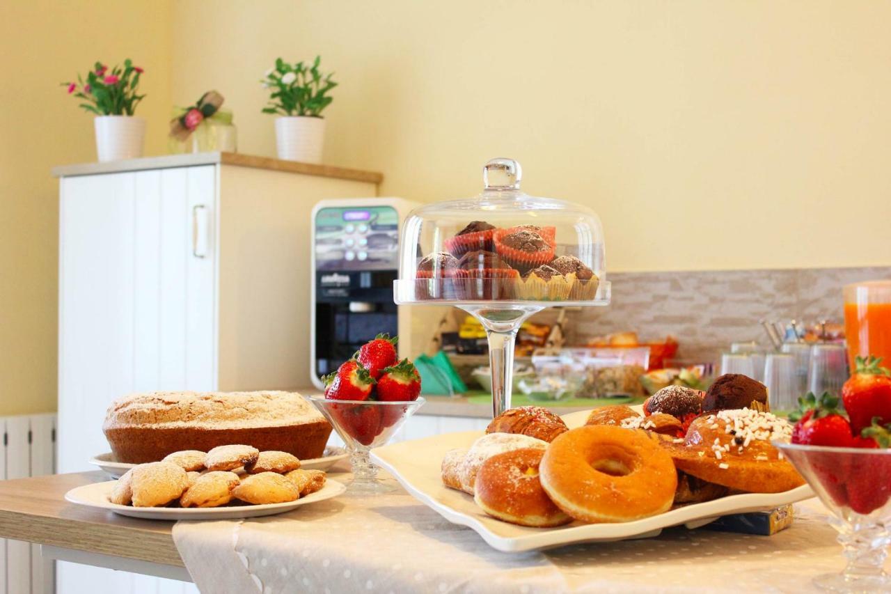 ロレート A Casa Di Nonna Bed & Breakfast エクステリア 写真