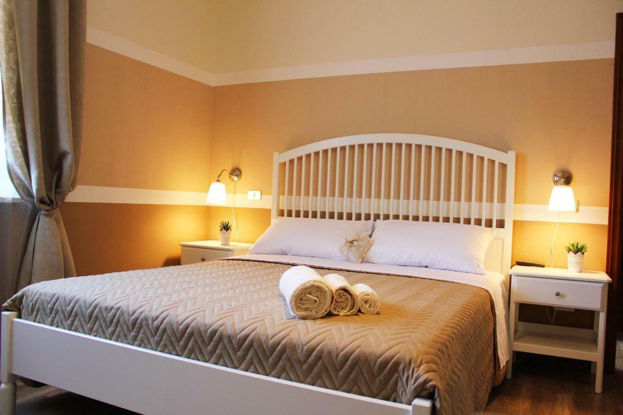 ロレート A Casa Di Nonna Bed & Breakfast エクステリア 写真